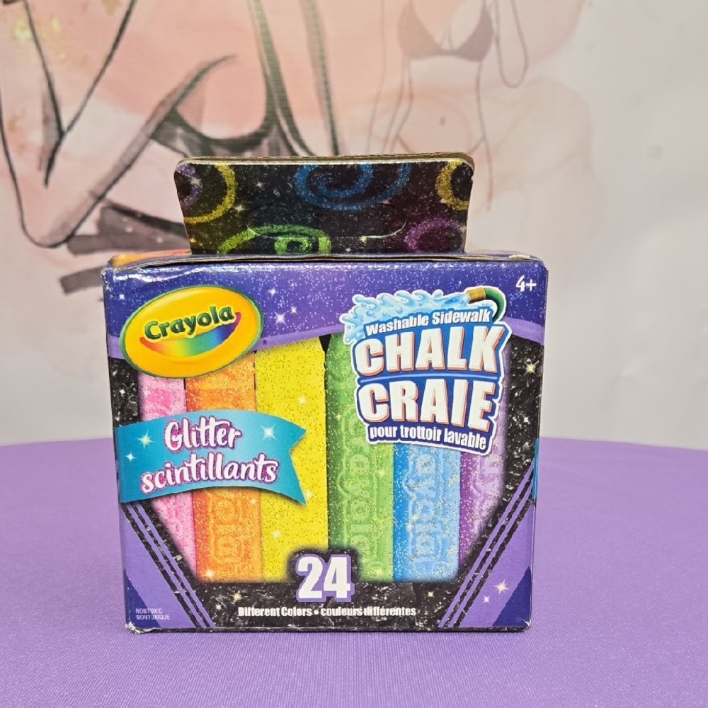 Crayola Glitter Sidewalk Chalk - 24 Bright Colors